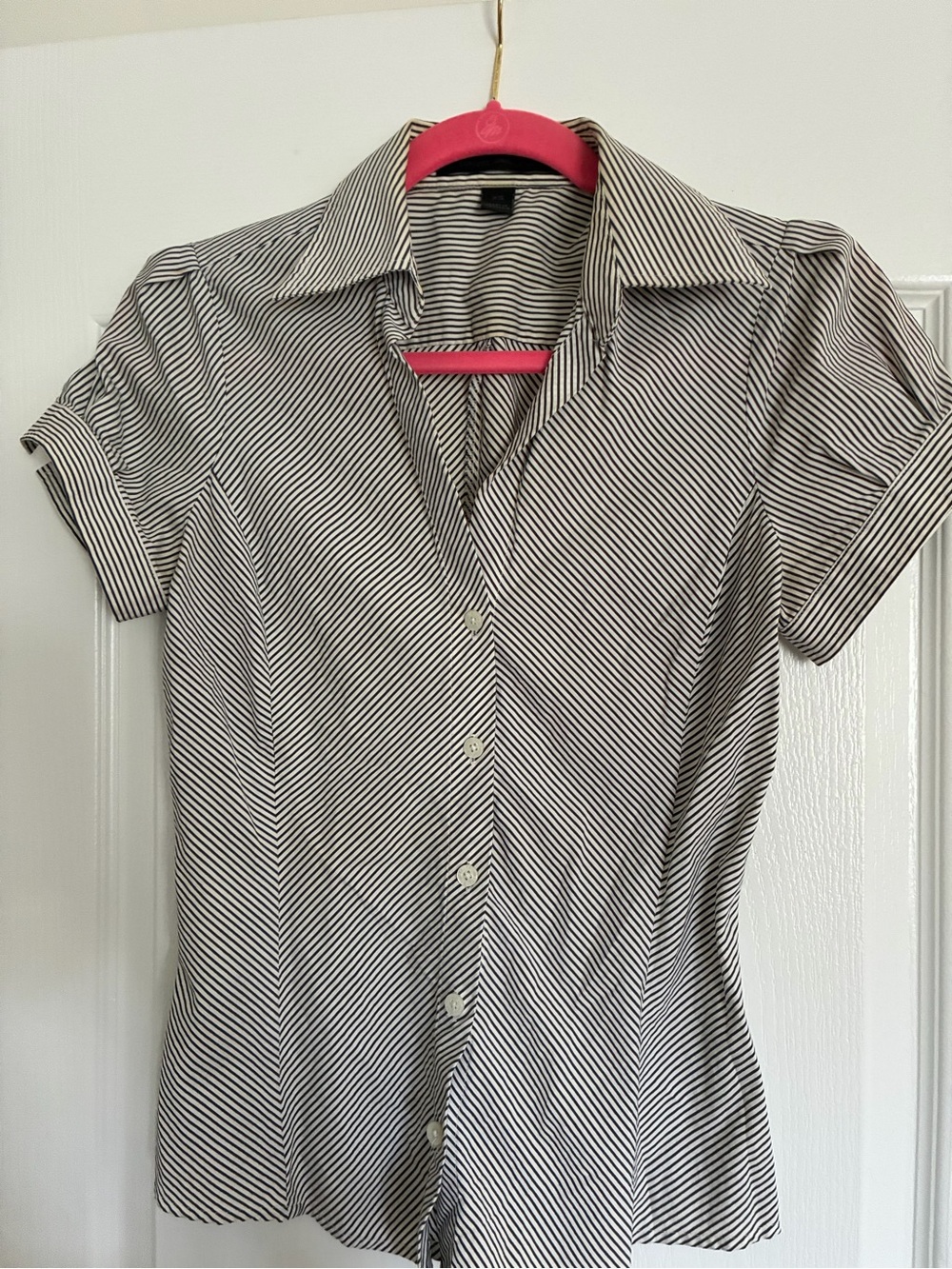Express Black and White Diagonal Stripe Button-Down Blouse